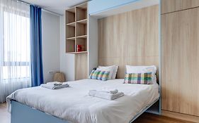 New Studio - 300M Subway - 10 Mins City Centre